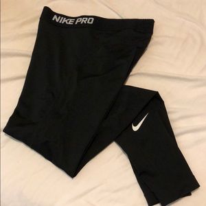 Nike Pro leggings